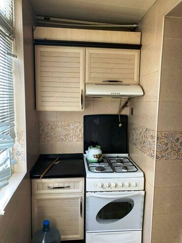 Köhnə tikili: Bakı, 3 otaqlı, Köhnə tikili, 70 kv. m — 7