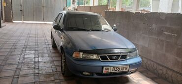 срочно срочно продаю машина: Daewoo Nexia: 2007 г., 1.5 л, Механика, Бензин, Седан