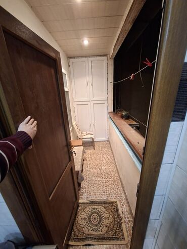 Uzunmüddətli kirayə mənzillər: Yeni Günəşli qəsəbəsi D massivi 11ci binada, Ballı marketin üstündə — 14