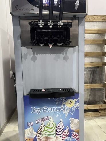 продаю мороженое аппарат: Фризер мороженого на заказ и в наличии есть, мощность матора 2200 квт