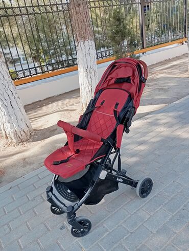 Modullu arabalar: Klassik gəzinti arabası, Kidilo, İşlənmiş, Cins: Qız, Ünvandan götürmə