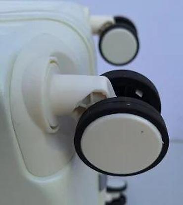 Putni koferi i torbe: Tvrdi kofer na točkiće sa printom “Sparkling Beverage – Argonate”. - — 20