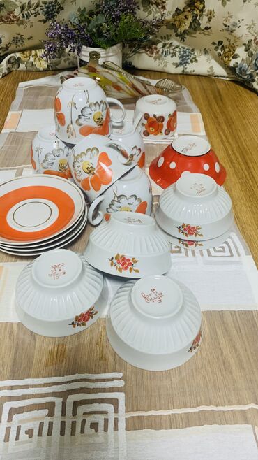 кружка на кыргызском языке: Набор советской посуды . Чашки чайные Барановка 1с. 5 шт Розетки для