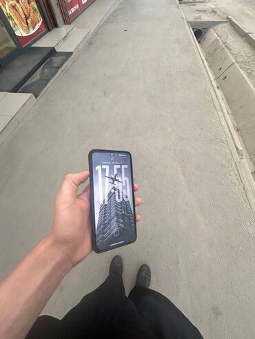 купить ноутбук в бишкеке в рассрочку: Redmi, Redmi Note 13, Б/у, 256 ГБ, цвет - Черный, 2 SIM, eSIM