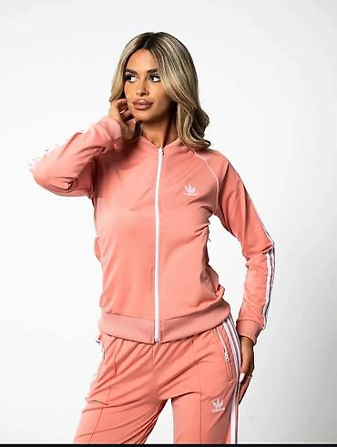 Ženske licra S,M,L,XL veličine ima kvalitetne 4500 din