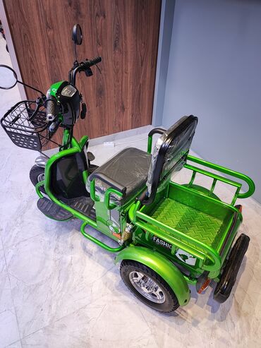 Детские электрокары: Электро трицикл Happy Проезжает до 50км на одном заряде Скорость