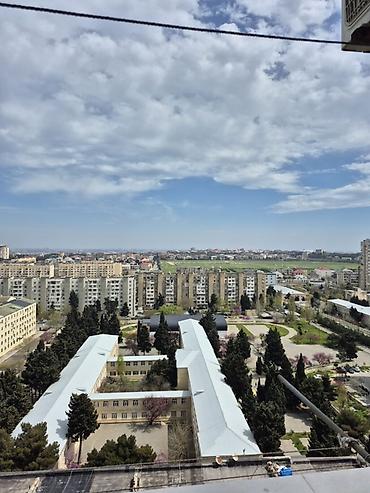lacın evlər: Xalqlar dostluğu metro stansiyası çıxışına 100 metr məsafə. Yaxınlıqda — 8