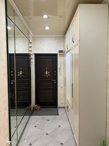 квартира берилет 4500: 3 комнаты, 98 м², 106 серия улучшенная, 5 этаж, Евроремонт
