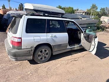 Продажа авто: Subaru Forester: 2003 г., Автомат, Бензин, Универсал — 3