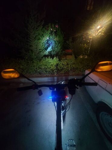 Şəhər velosipedləri: Tecili satilit 230 azn her sheyi iştekdi peredokludu peredoku berk