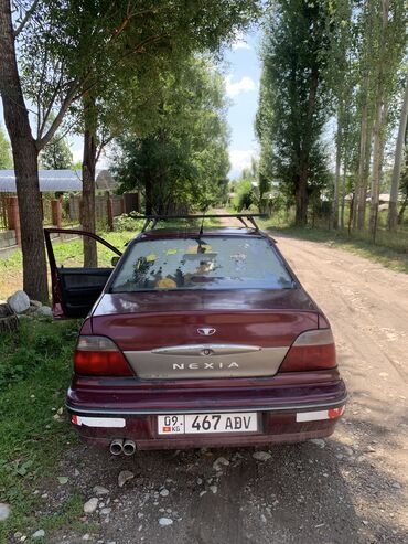 машына на рассрочку: Daewoo Nexia: 2007 г., 1.5 л, Механика, Бензин, Седан