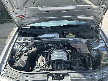 Audi: Audi A6 sedan - Kuzov: gümüşü rəng, 4 qapı, yüngül lehimli disklər - — 8