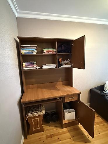 künc rəf: Künc masa, Polkalı, Siyirməli, Teksturalı laminat — 3