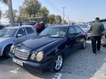Mercedes-Benz: Mercedes-Benz E-Class: 1995 г., 2.2 л, Механика, Бензин, Седан — 6