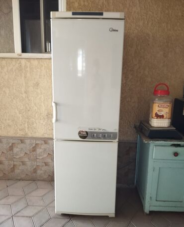 оперативная память 2 гб ddr3: Холодильник Б/у, Двухкамерный, 185 *