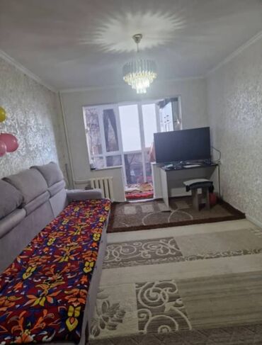 Продажа квартир: 1 комната, 32 м², 104 серия, 2 этаж, Дизайнерский ремонт