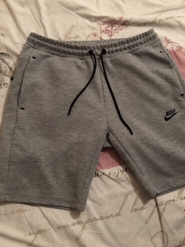 серые спортивные штаны: Серые шорты Nike с эластичным поясом на шнурке для регулировки