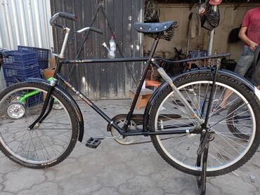 велосипед black aqua в Кыргызстан: Новый Урал качество хорошее