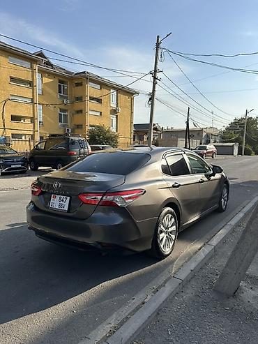 k3 2020: Toyota Camry: 2018 г., 2.5 л, Автомат, Бензин, Седан — 6