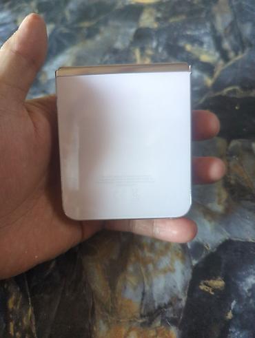 часы whoop: Смартфон-раскладушка Samsung Galaxy Z Flip (линейка Z Flip — 3