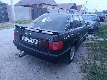 Унаа сатуу: Audi 90: 1992 г., 2.2 л, Кол менен иштөөчү, Бензин, Седан — 4