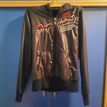 Ostala ženska odeća: Vel S i M
komad 100 din ili sve za 1000 din — 6