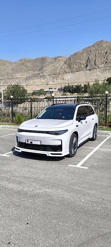 e50 amg: LEAPMOTOR C16 — 3 в 1 plug in hybrid, общий запас хода 0 км (на — 3