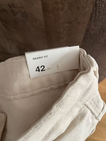 Pantalone: L, Normalan struk — 9