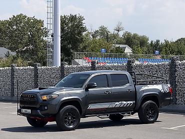 Toyota Tacoma: 2019 г., 3.5 л, Автомат, Бензин, Пикап