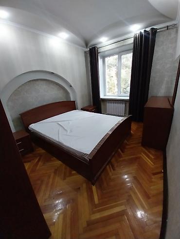 11 00: 3 комнаты, 70 м², ул. Курманжан Датка-Гапара Айтиева, Индивидуалка, 2 этаж, Евроремонт — 6