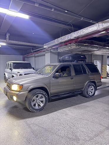 Nissan Pathfinder: 2003 г., 3.5 л, Автомат, Газ, Внедорожник