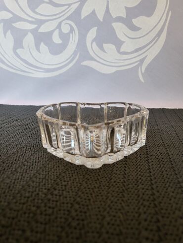 Kuhinjski setovi: Kristalni nov set Zajecar. Sve na setu odsjaj od svetla na lalafo.rs — 11 Kuhinjski setovi: Kristalni nov set Zajecar. Sve na setu odsjaj od svetla — 11