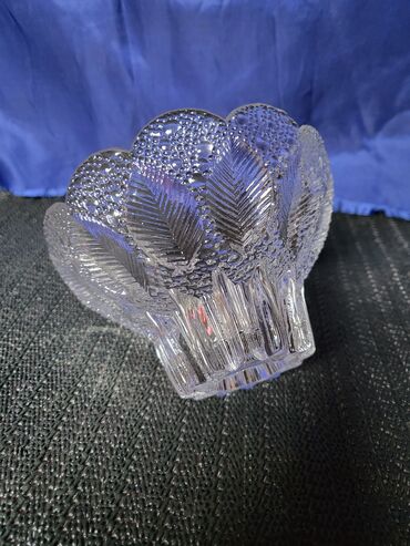 Činije: Bombonijera nova kristal,led kristal nemacka 80te na lalafo.rs — 13 Činije: Bombonijera nova kristal,led kristal nemacka 80te — 13