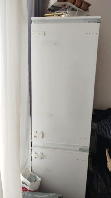 Другая техника для кухни: Mebel içinə yerləşib bərkidilən soyuducu. Qapısı mebelin qapısına
