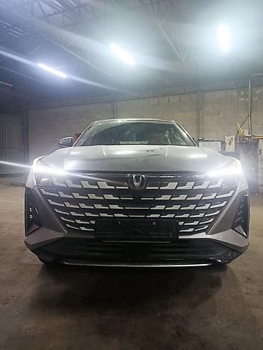 чанган уни к: Changan Uni-Z: 2025 г., 1.5 л, Робот, Бензин, Кроссовер — 5