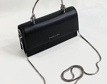charles and keith: Сумка Charles & Keith (оригинал) модель с металлической — 1