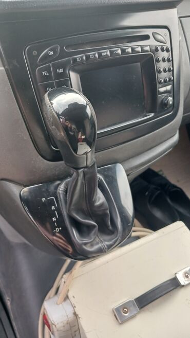 Mercedes-Benz: Mercedes-Benz Vito: 2.2 l | 2005 il Van/Minivan — 10