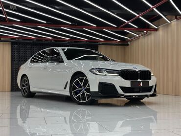 BMW: BMW 530: 2022 г., 2 л, Типтроник, Электромобиль, Седан
