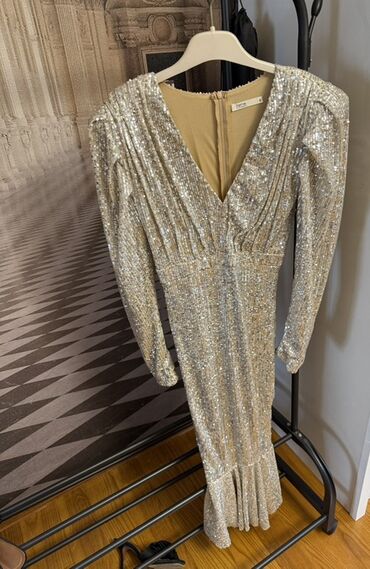 длинные вечерние платья с длинным рукавом: Вечернее платье в пайетках - Цвет: светлое шампанское/серебристый