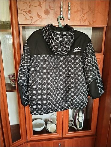 подарочный набор для мужчин на день рождения: Новая Куртка для подростков. зима. от 10 до 15лет . цена 1000 сом — 2