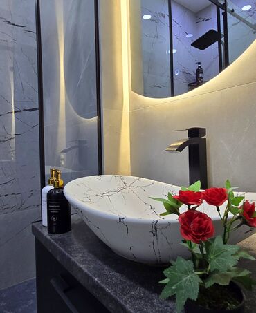 Посуточная аренда квартир: 1 комната, Душевая кабина, Постельное белье, Кондиционер — 6