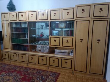 современная итальянская мебель для гостиных: Зал үчүн гарнитур, Шкаф