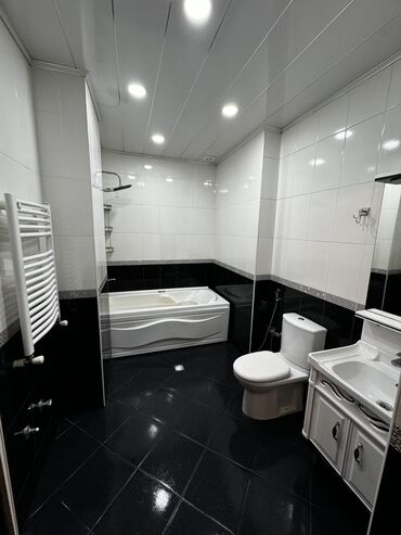 Yeni tikili: Həzi Aslanov qəs., 4 otaqlı, Yeni tikili, m. Həzi Aslanov, 130 kv. m -da lalafo.az — 18 Yeni tikili: Həzi Aslanov qəs., 4 otaqlı, Yeni tikili, m. Həzi Aslanov, 130 kv. m — 18