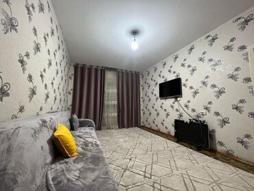 ош базар квартира: 1 бөлмө, 42 кв. м, 105-серия, 3 кабат, Евроремонт