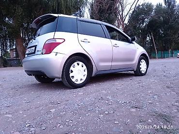 Scion: Toyota Ist: 2002 г., 1.3 л, Автомат, Газ, Хэтчбэк — 2