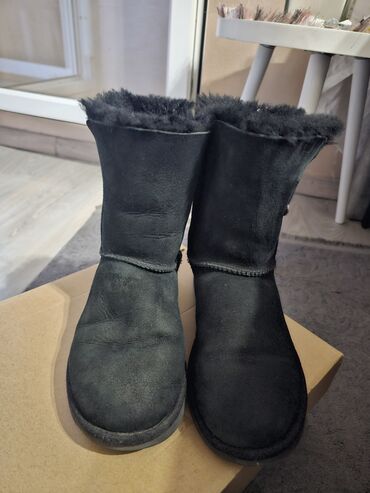 at cizme: Ugg boots, color - Black, 38