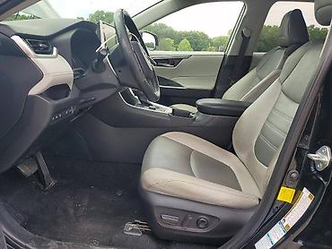 inter: Toyota RAV4: 2022 г., 2.5 л, Автомат, Гибрид — 7