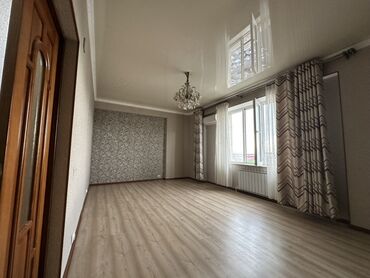 однокомнатные элитные квартиры: 1 бөлмө, Менчик ээси, Толугу менен эмереги бар