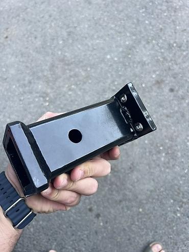 lapetler: Avtomobil üçün qoşqu çəngəlinin (tow hitch) kvadrat yuvalı adapteri və — 2