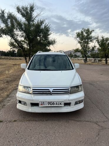 машина tesla: Mitsubishi Chariot: 1997 г., 2.4 л, Автомат, Бензин, Минивэн